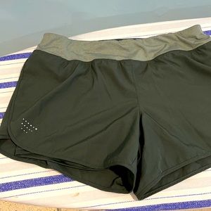 Running shorts